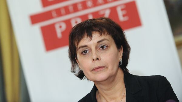 Лауреат Русского букера-2009 писательница Елена Чижова