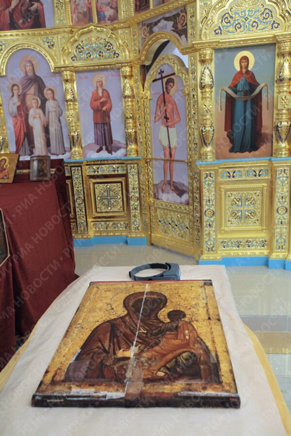 Торопецкая икона Божьей Матери в храме Александра Невского