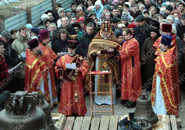 Освящение колоколов и первая служба в Екатерининском соборе в Царском Селе