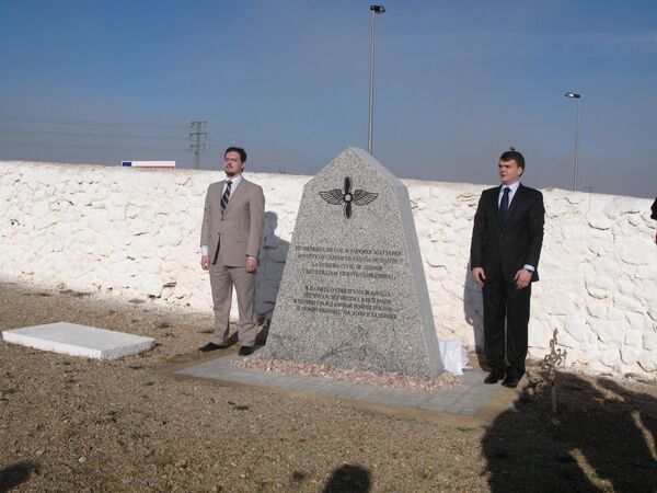 Памятник советским летчикам, погибшим в годы гражданской войны в Испании, открыт в провинции Толедо