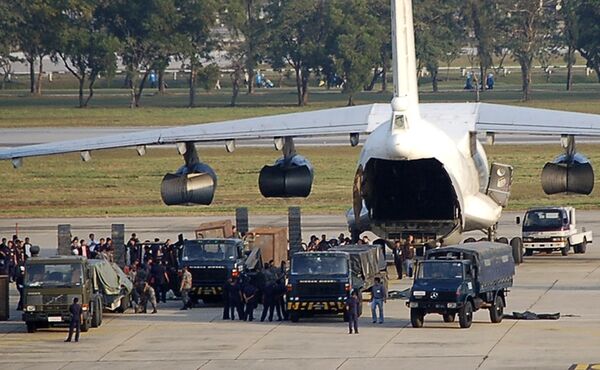 Самолет с оружием задержан в Таиланде