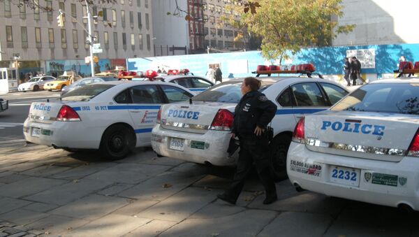 Автомобили полицейского управления Нью-Йорка на Манхэттене. Архив