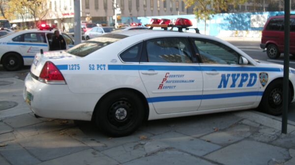 Автомобили полицейского управления Нью-Йорка на Манхэттене