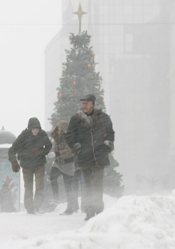 Снегопад в Москве начнется через полтора-два часа