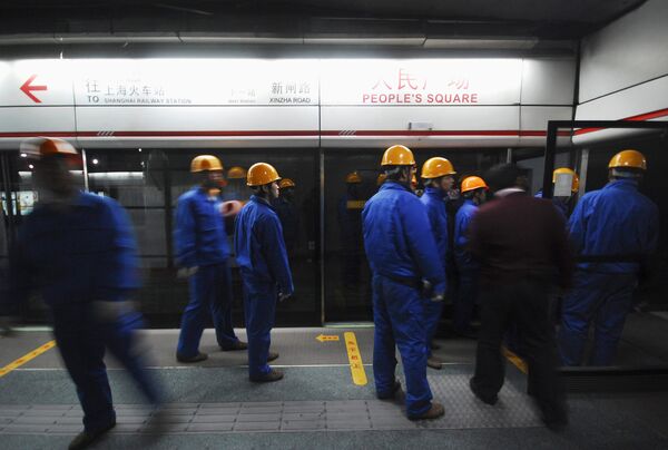 Столкновение поездов произошло на первой линии шанхайского метро 