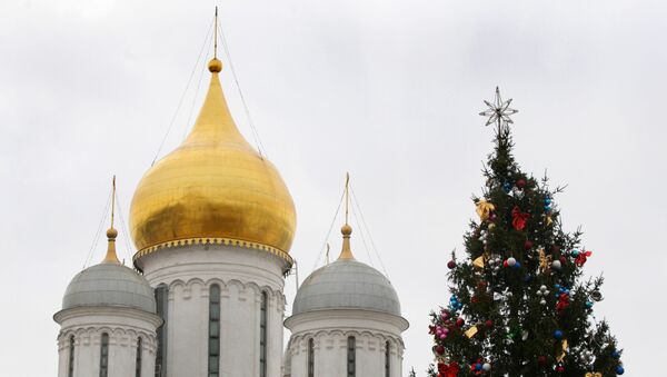 Главная новогодняя елка России на Соборной площади в Кремле. Архив