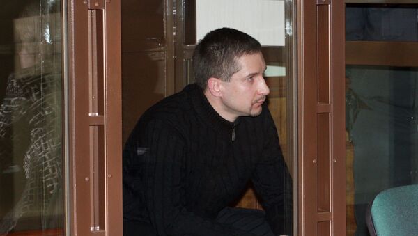 Денис Евсюков перед началом заседания в Мосгорсуде. Архив