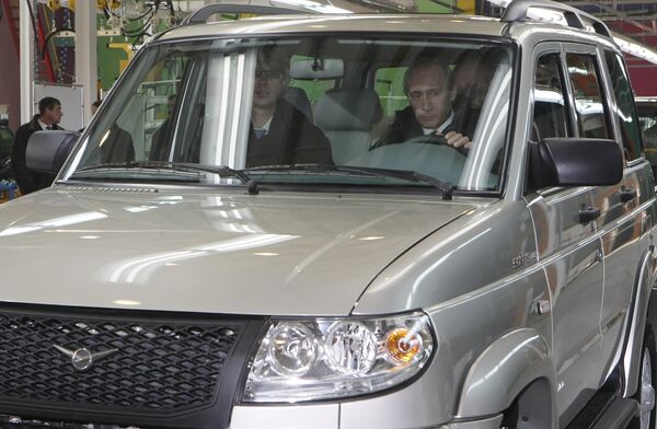 Премьер-министр РФ Владимир Путин посетил автомобильный завод СОЛЛЕРС – Дальний Восток