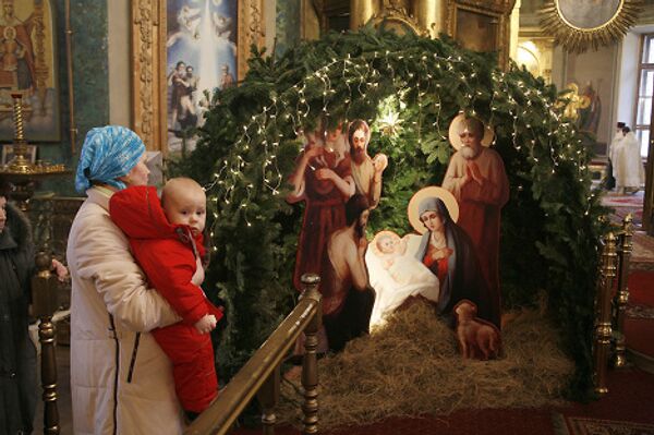 Рождественские вертепы в московских храмах