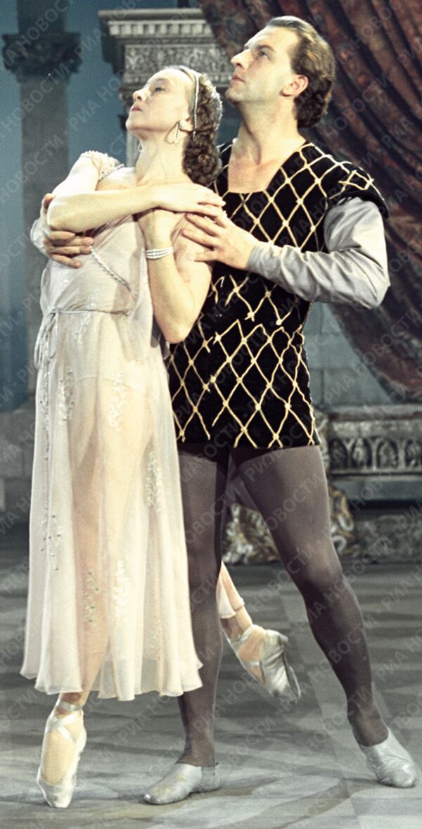 Уланова и Жданов в балете «Ромео и Джульетта»