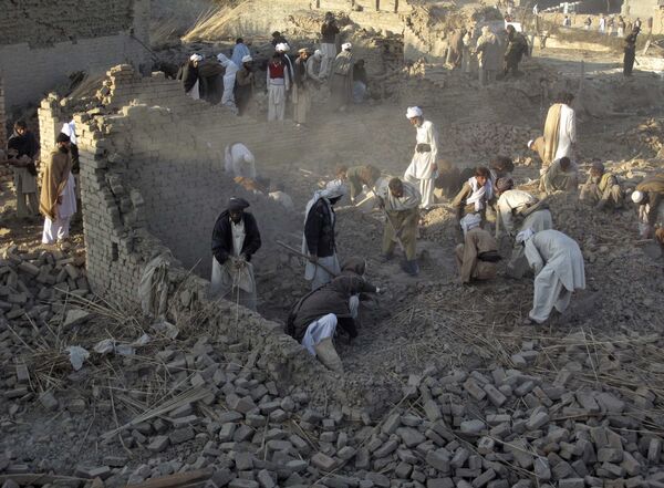 На месте теракта в пакистанском городе Лакки Марват 