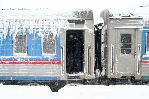 Спасательный поезд на железнодорожной станции Взморье