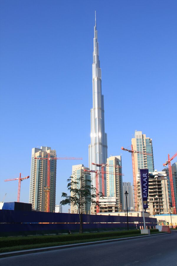 Бурдж Халифа (Дубайская башня) - самое высокое здание в мире