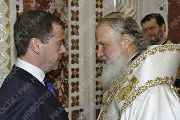 Президент РФ Д.Медведев на рождественском богослужении в храме Христа Спасителя