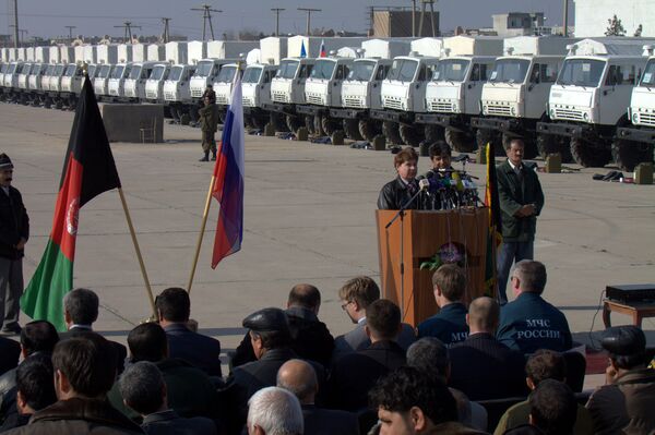 Российская делегация передала Афганистану 52 КамАЗа в виде безвозмездной помощи