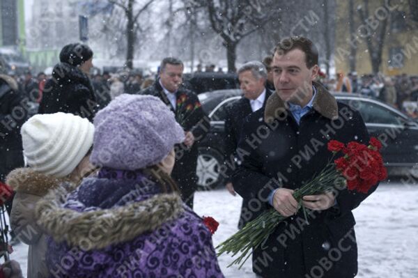 Д.Медведев посетил воскресную школу подмосковного Видного