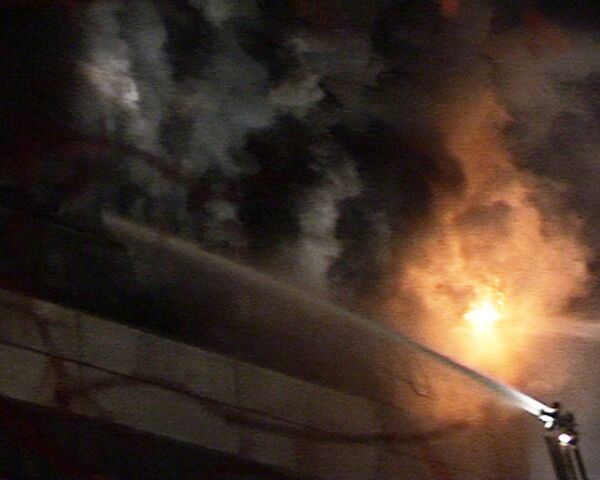 Пожар на текстильном складе в центре Москвы. Видео с места событий 