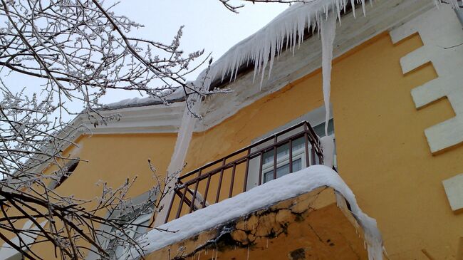 Сосульки в Великом Новгороде