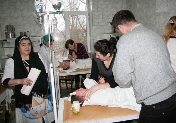 44 ребенка госпитализированы в Дагестане с подозрением на отравление