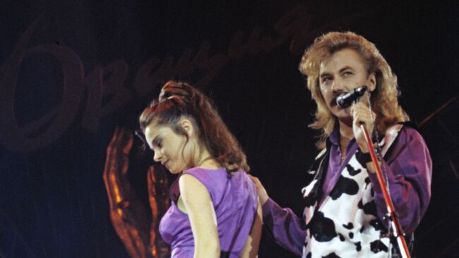 Певцы Игорь Николаев и Наташа Королева