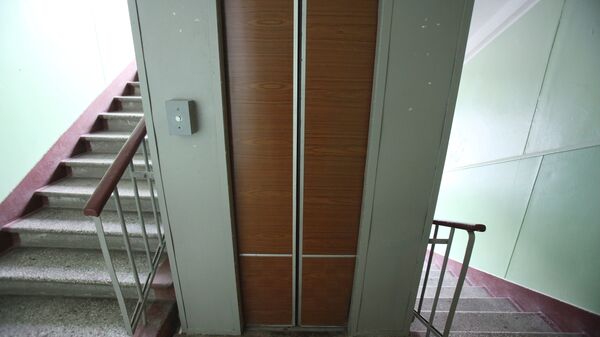 Лифт в одном из московских домов. Архив