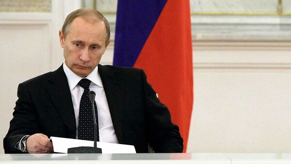Председатель правительства РФ Владимир Путин на заседании Госсовета РФ в Кремле