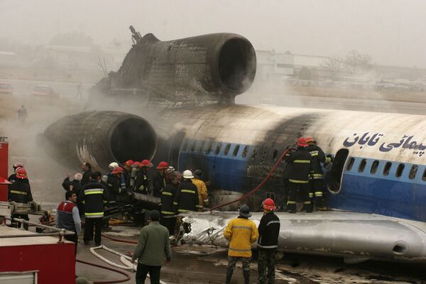 Ту-154 загорелся при посадке в аэропорту города Мешхед на северо-востоке Ирана