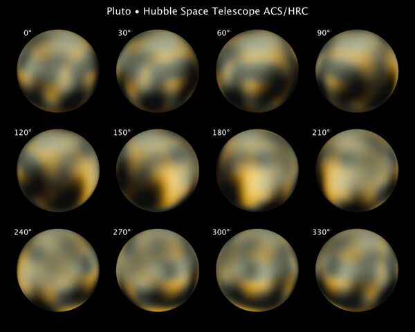 Полная фотокарта Плутона, сделанная Хабблом