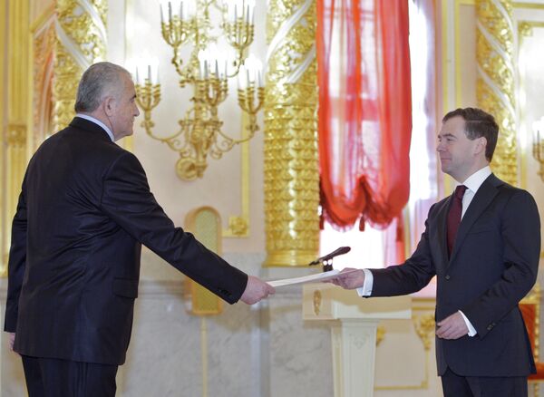 Президент РФ Д.Медведев принял верительные грамоты 11 новых послов иностранных государств в России
