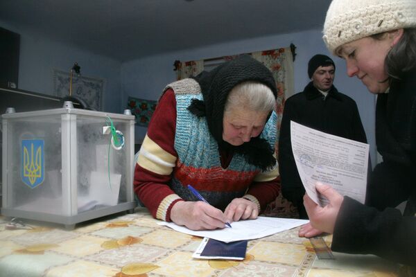 Голосование во втором туре президентских выборов на Украине. Архив