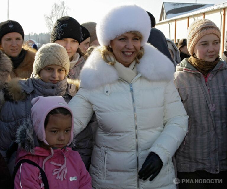 Светлана Медведева на празднике Веселая масленица в Подмосковье