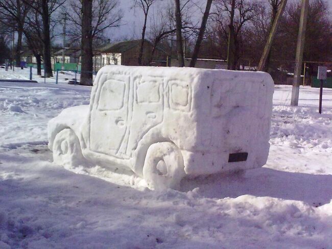 Снежный милицейский УАЗ 