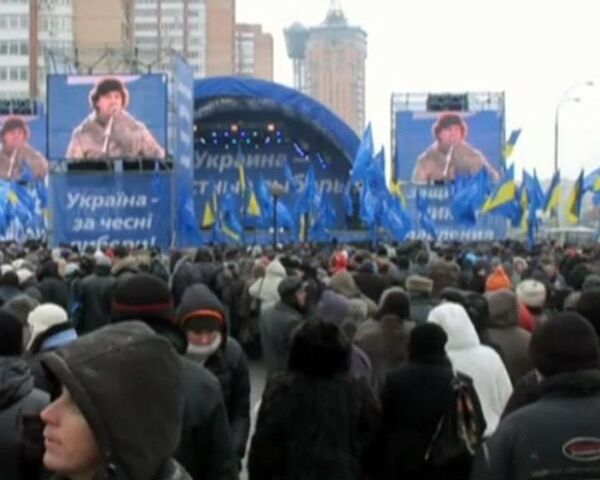 Один день со сторонниками Януковича