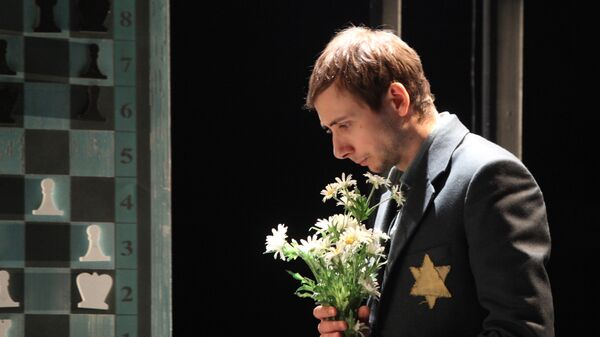 Спектакль Ничья длится мгновенье в Российском академическом молодежном театре