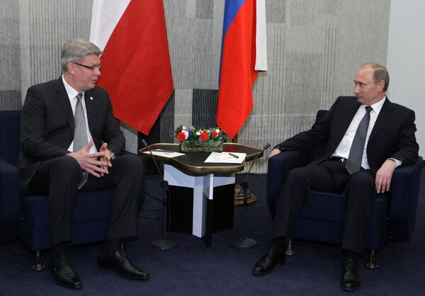 Встреча премьер-министра РФ Владимира Путина с президентом Латвии Валдасом Затлерсом. Архив
