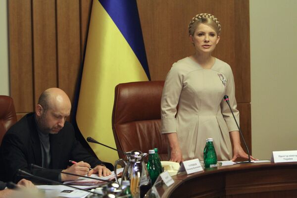 Премьер-министр Украины Юлия Тимошенко на заседании кабинета министров. Архив