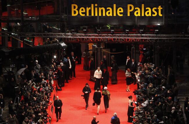 Юбилейный кинофестиваль Берлинале открылся в Германии