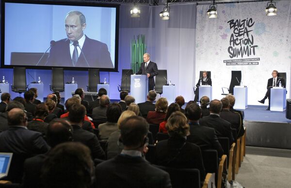 Премьер-министр РФ Владимир Путин на пленарном заседании Саммита действий по Балтийскому морю