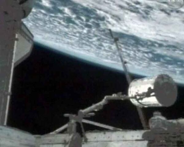 Астронавты устанавили на МКС модуль для нового космического туалета
