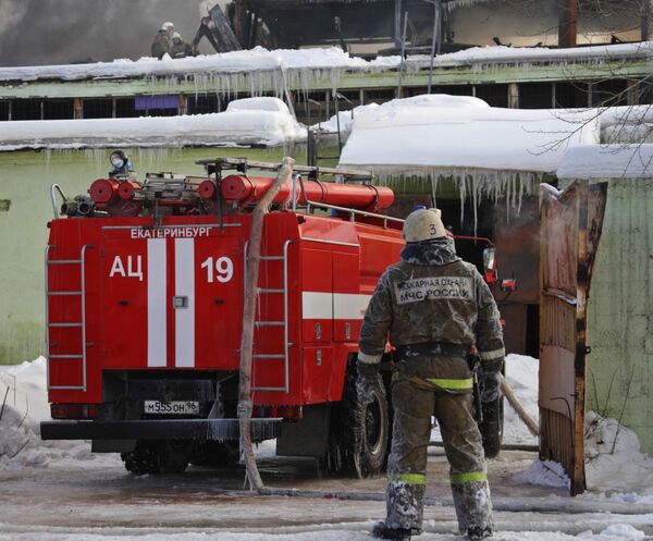 Два человека погибли при пожаре в Омске