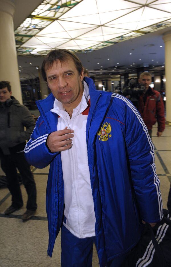 Тренер сборной России по футболу Александр Бородюк