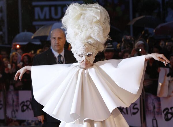 Леди Гага на церемонии вручения британской музыкальной премии Brit Awards