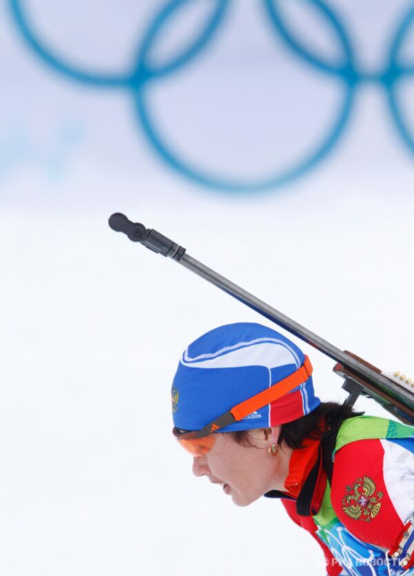 Олимпиада - 2010. Биатлон. Женщины. Гонка преследования 10 км