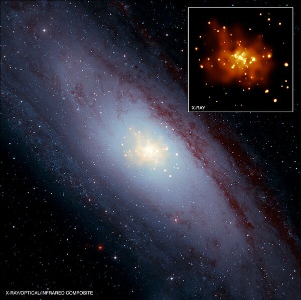 Центр галактики Туманность Андромеды (М31) в видимом и рентгеновском диапазоне