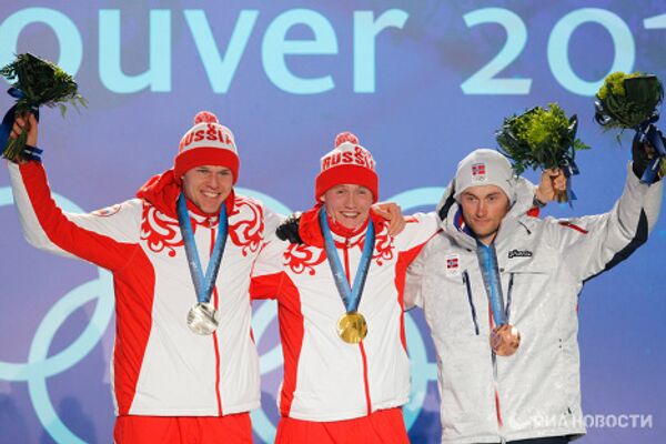 Олимпиада - 2010. Лыжный спорт. Мужчины. Церемония награждения по итогам пятого дня