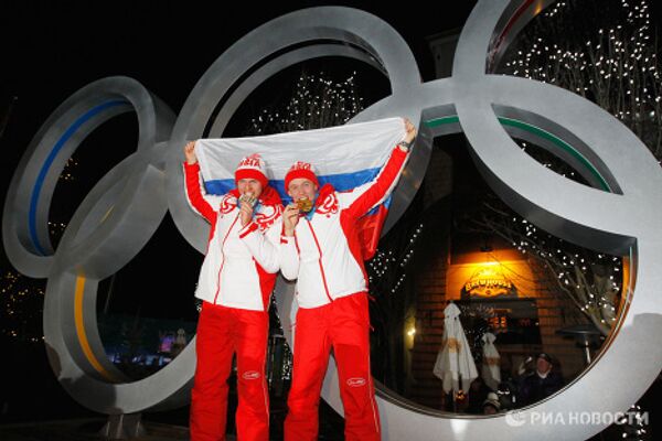 Олимпиада - 2010. Церемония награждения по итогам пятого дня