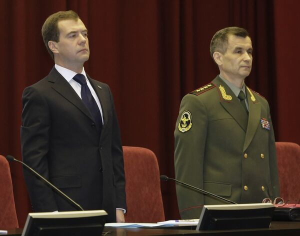 Президент РФ Дмитрий Медведев и министр внутренних дел РФ Рашид Нургалиев на заседании коллегии МВД РФ
