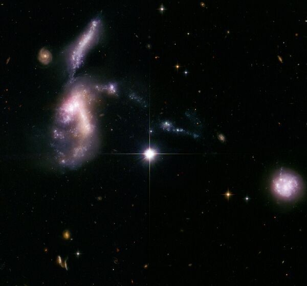 Две столкнувшиеся галактики