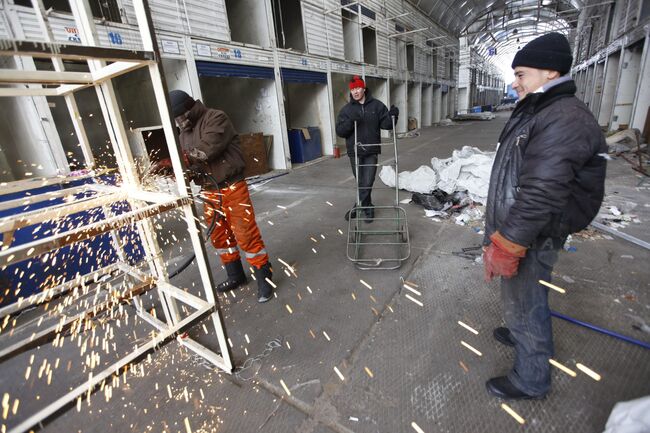 Ликвидация торговых рядов на бывшем Черкизовском рынке