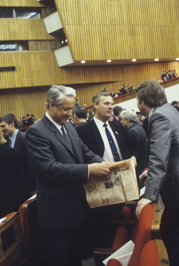 Борис Ельцин и Анатолий Собчак на Втором Съезде народных депутатов